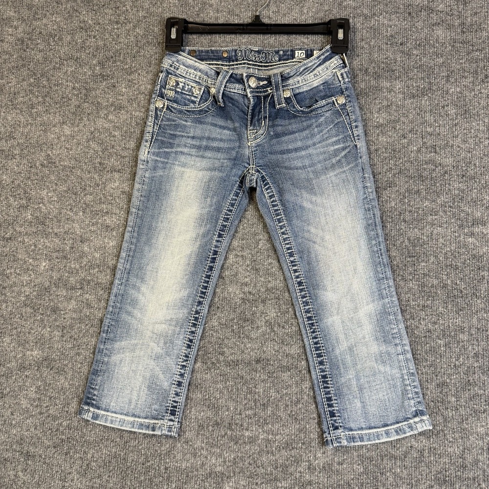 Miss Me Capri Jeans Women/youth 10 Mid Wash Embroidered Bling Pockets (23x17)